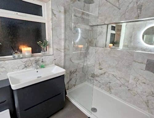 Luxurious Bathroom