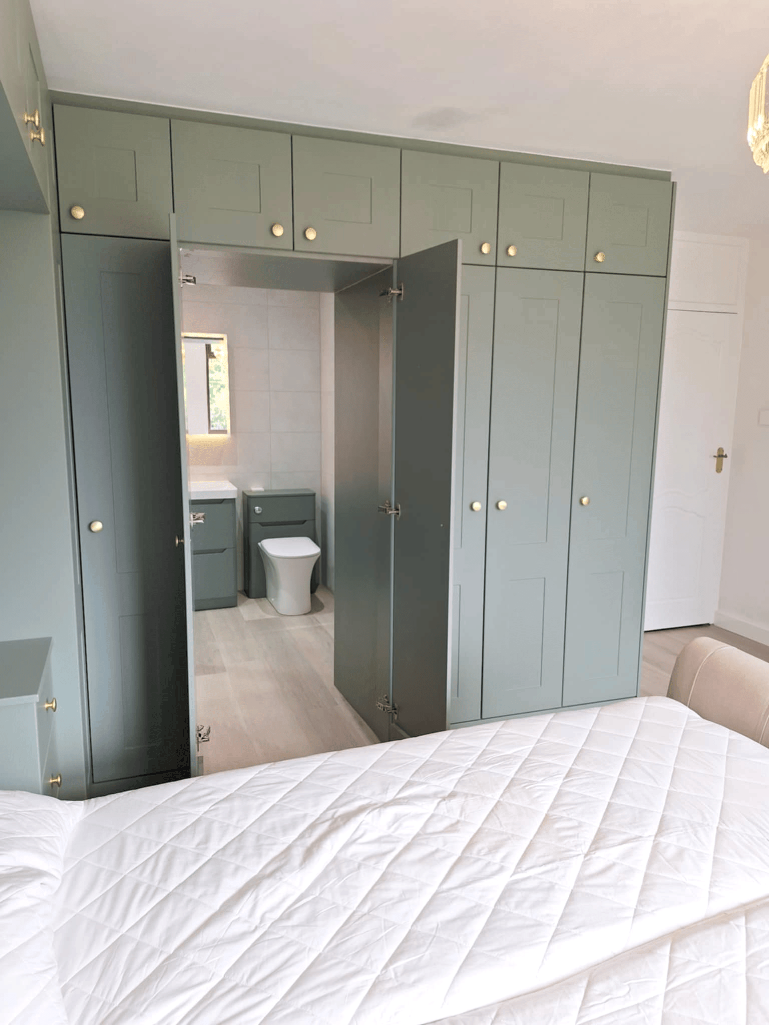 En Suite Bathroom