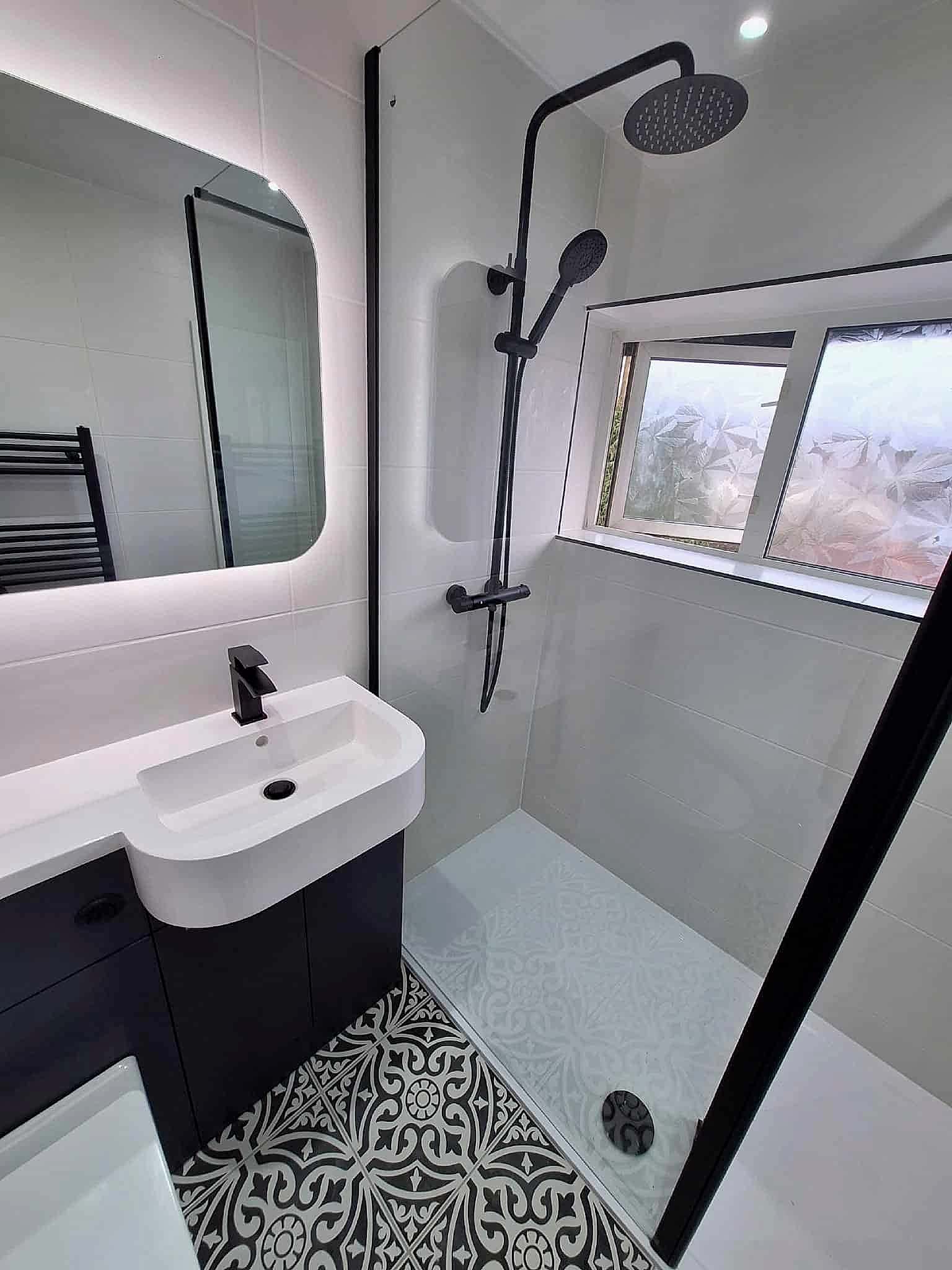 bathroom bathroom